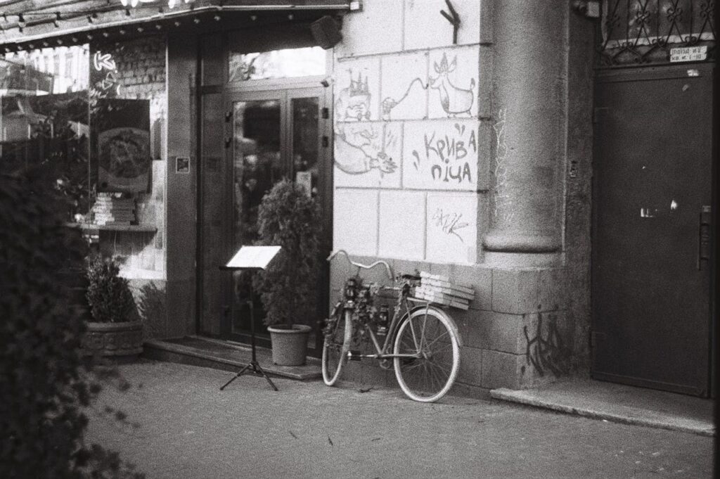 How to Edit Nude Photos: A Comprehensive Guide 2 - Blue Bend Photography How to Edit Nude Photos: A Comprehensive Guide 1