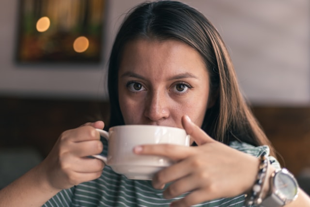 Portrait Background Ideas: 10 Backgrounds That Actually Work in 2026 3