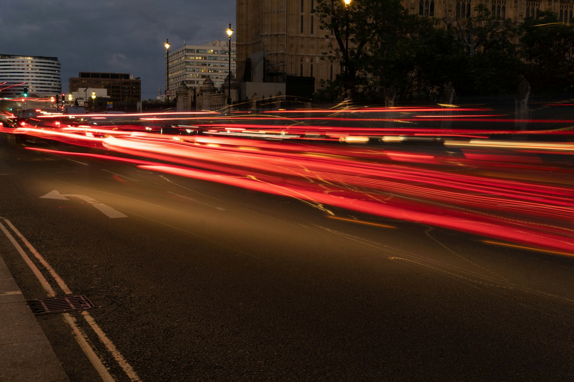 Long Exposure Photography: Practical Guide For DSLR & Mirrorless Cameras