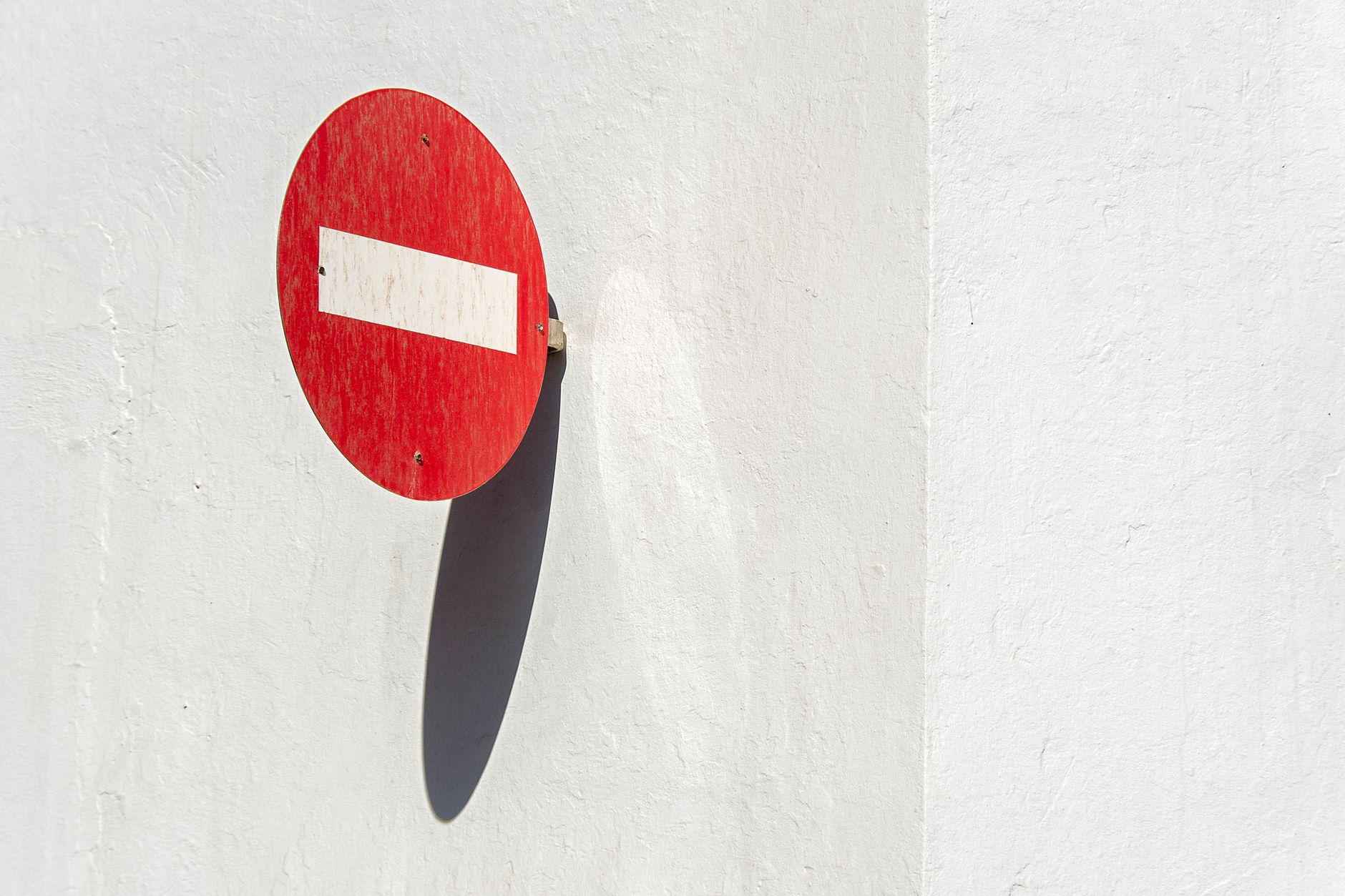 Negative Space Photography: The Compositional Case for What You Leave Out 1