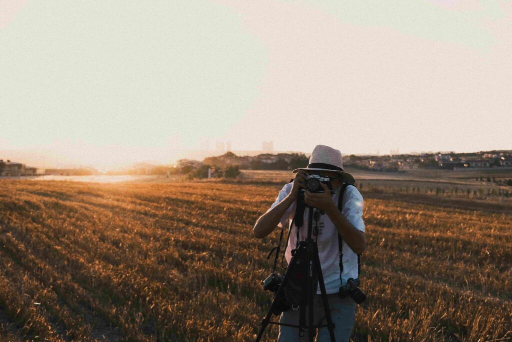 Natural Light Photography Tips: How to Work With the Light You Already Have 2 - Blue Bend Photography Natural Light Photography Tips: How to Work With the Light You Already Have 1